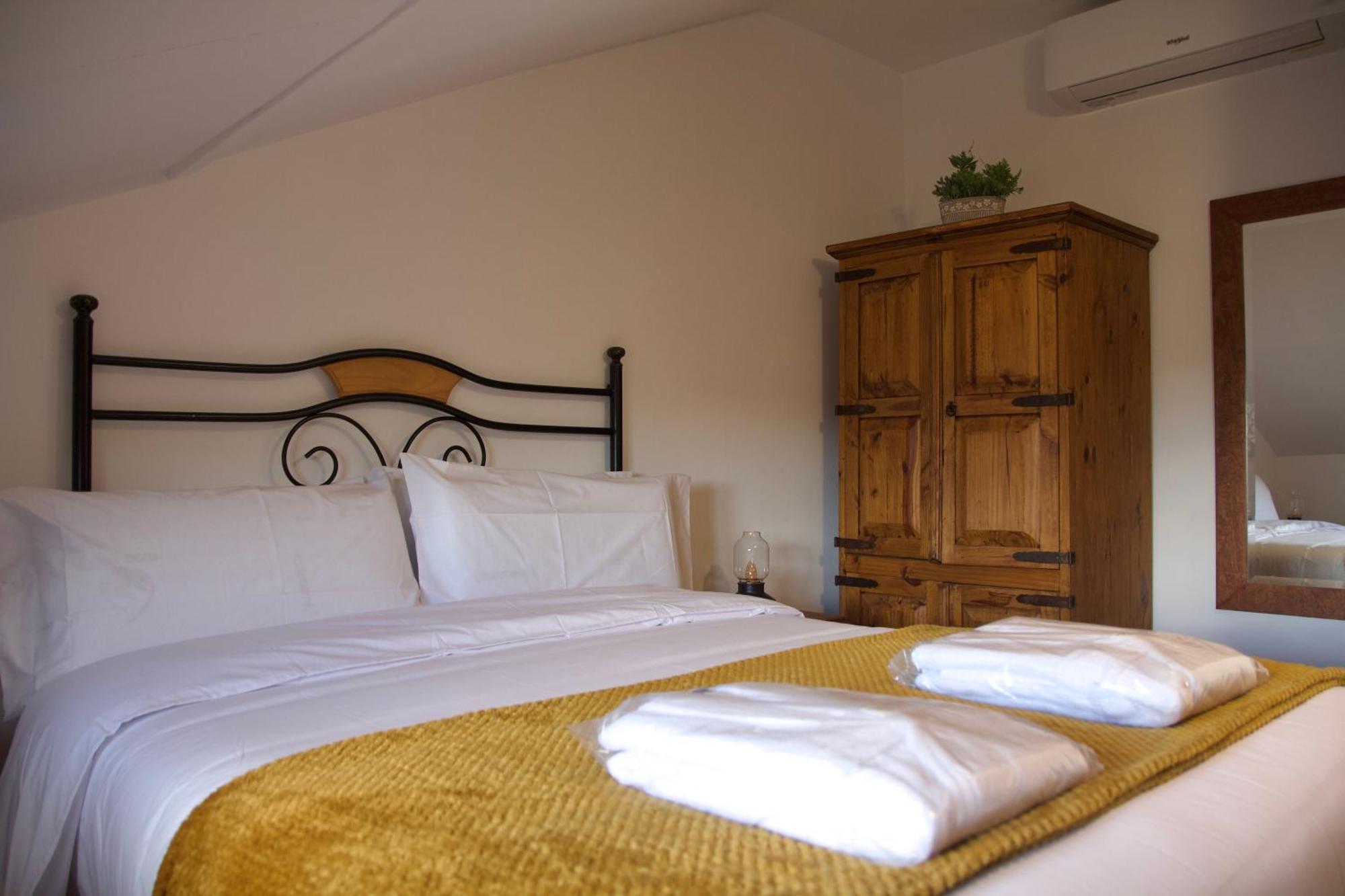 Apartment 'el Mirador De Sotillo', Un Oasis De Confort Con Piscina Y Jacuzzis Sotillo de la Adrada