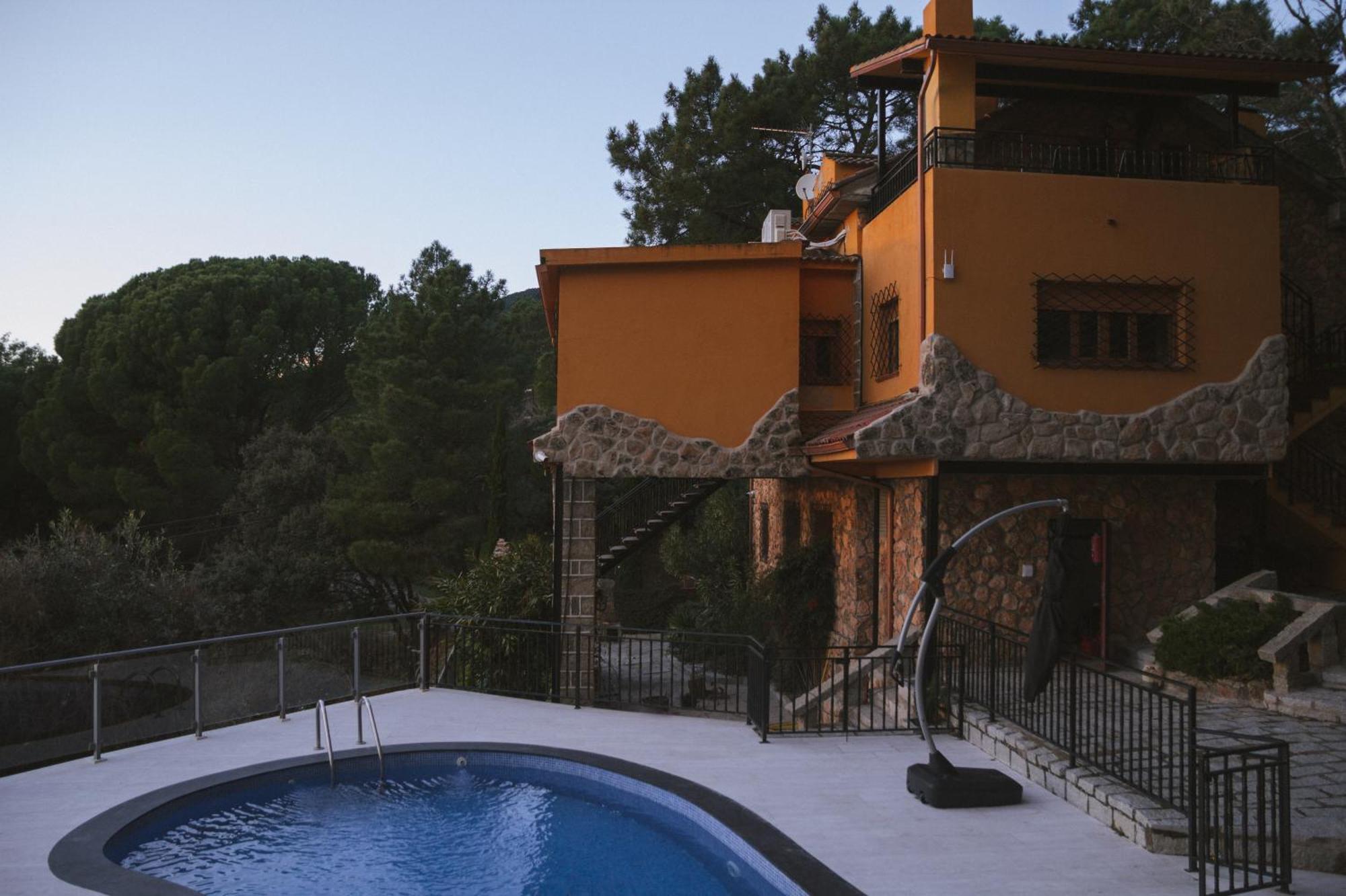 'el Mirador De Sotillo', Un Oasis De Confort Con Piscina Y Jacuzzis Sotillo de la Adrada
