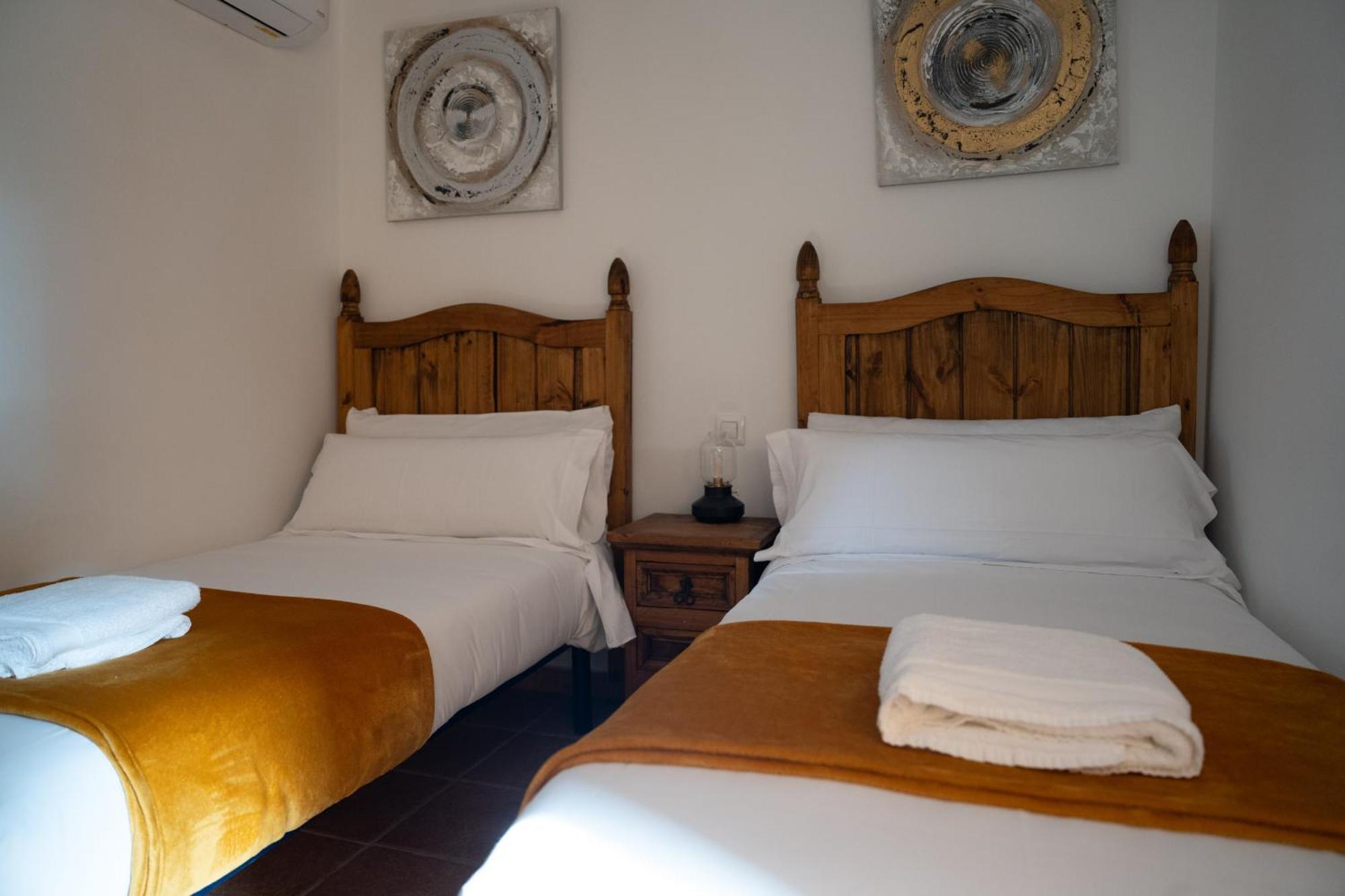 'el Mirador De Sotillo', Un Oasis De Confort Con Piscina Y Jacuzzis * Sotillo de la Adrada